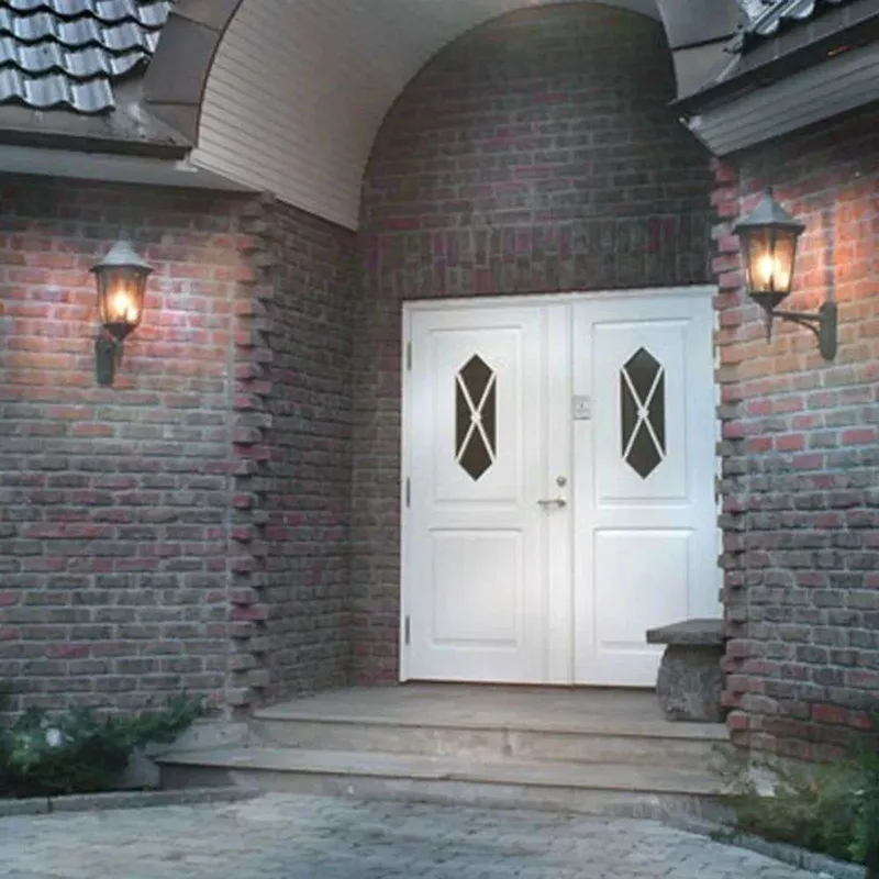 Modena Up Buiten Wandlamp Kleine Zwart fra Norlys – produktbillede