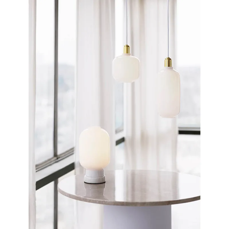 Amp Hanglamp Small Wit/Geelkoper - Normann Copenhagen - Woonkamer - Glas by Normann Copenhagen – product photo