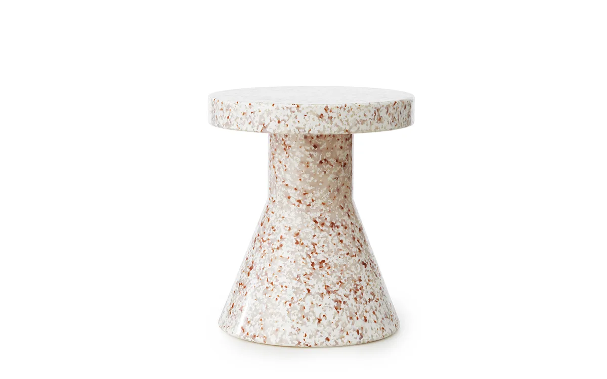 Bit stool cone white bijzettafel van Normann Copenhagen – productfoto