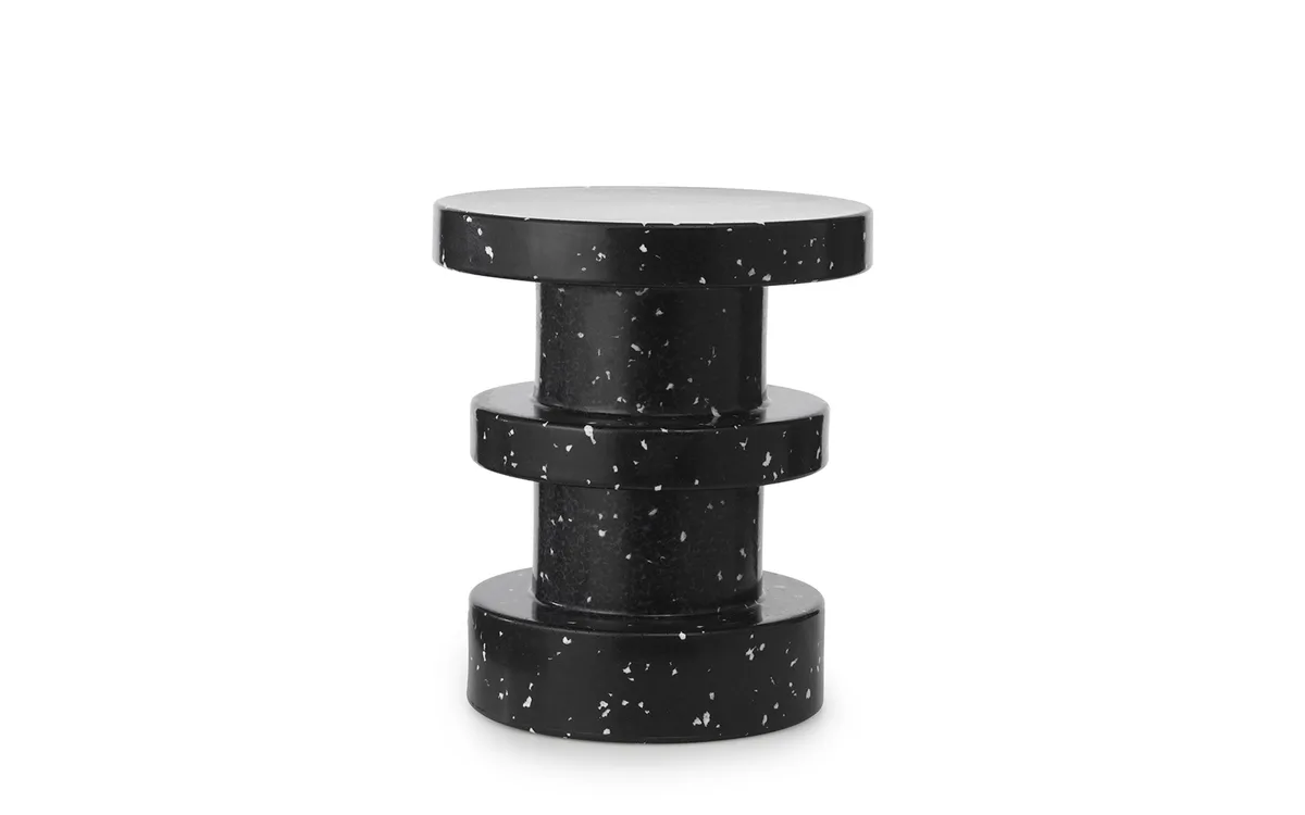 Bit stool stack black bijzettafel van Normann Copenhagen – productfoto