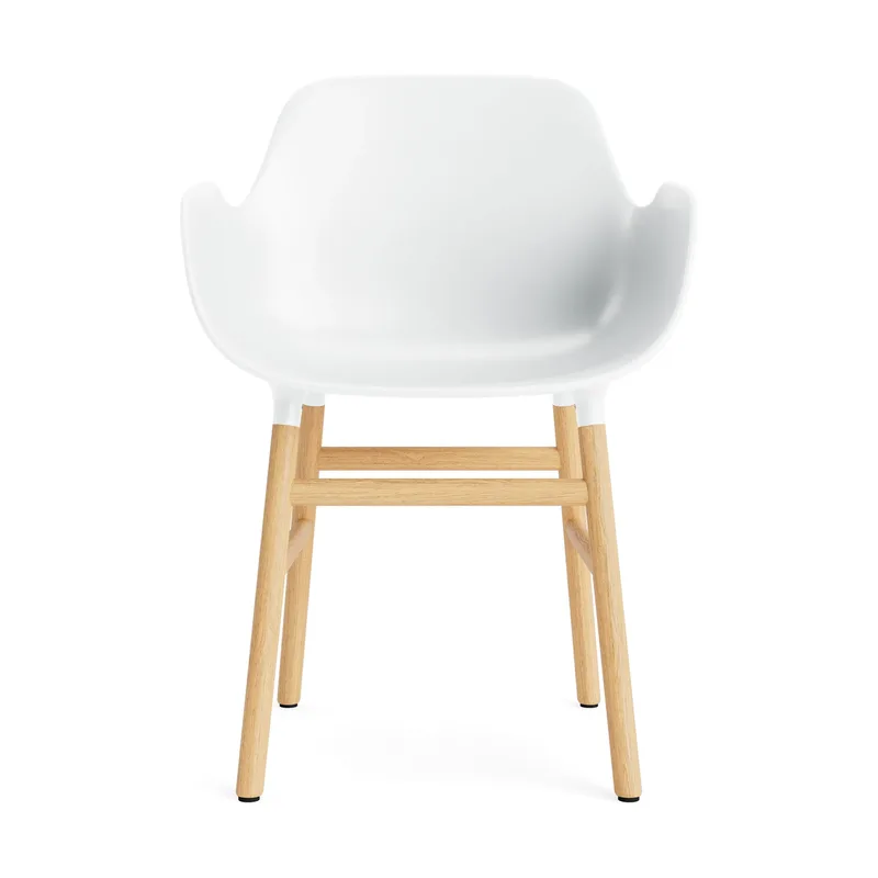 Form Armlehnstuhl White, Eichenholzbeine by Normann Copenhagen – product photo