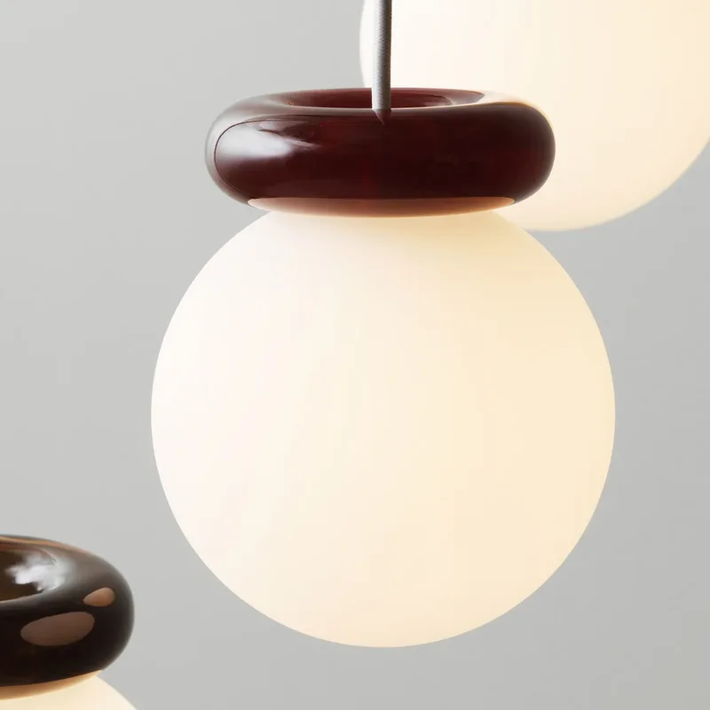 Hinx hanglamp, donkerbruin/wit, glas - Normann Copenhagen - Keuken - Designer - 1 lamp by Normann Copenhagen – product photo