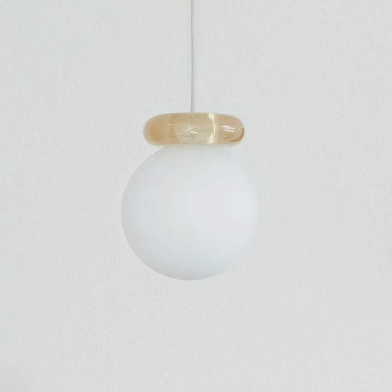 Hinx hanglamp, zandkleurig/wit, glas - Normann Copenhagen - Keuken - Designer - 1 lamp by Normann Copenhagen – product photo