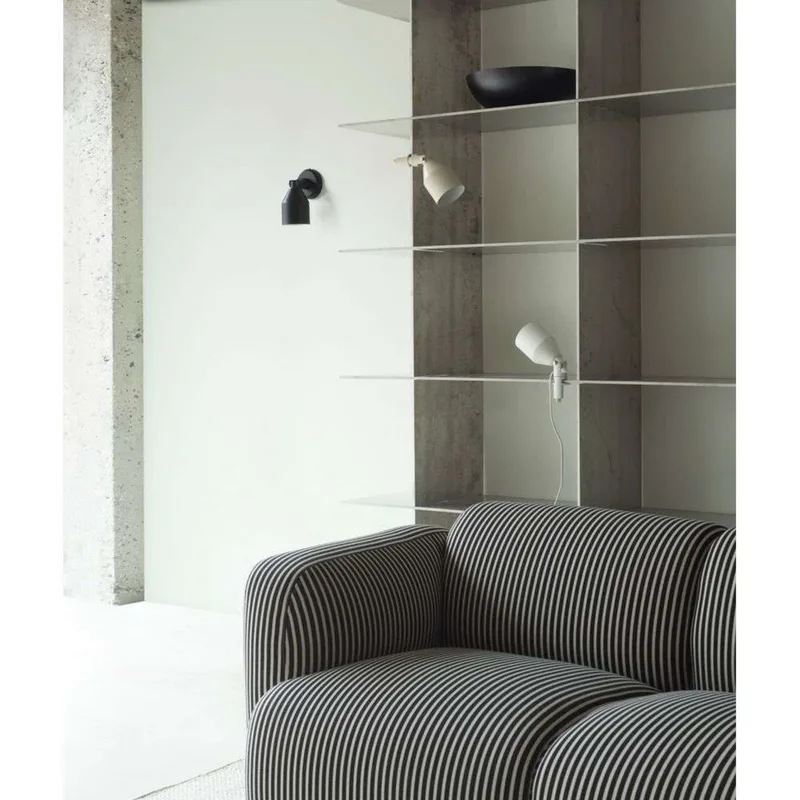 Klip Wandlamp Black - Normann Copenhagen - Woonkamer - Metaal by Normann Copenhagen – product photo