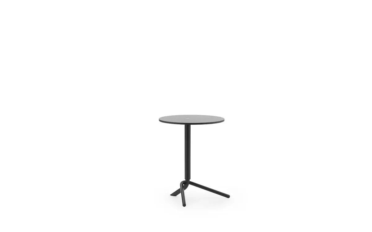 Lift bijzettafel black von Normann Copenhagen – Produktfoto