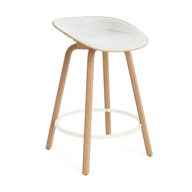 Mat Barstool Barhocker mit Vorderpolsterung, 65 cm Hallingdal 110-hemp-beech-cream steel by Normann Copenhagen – product photo