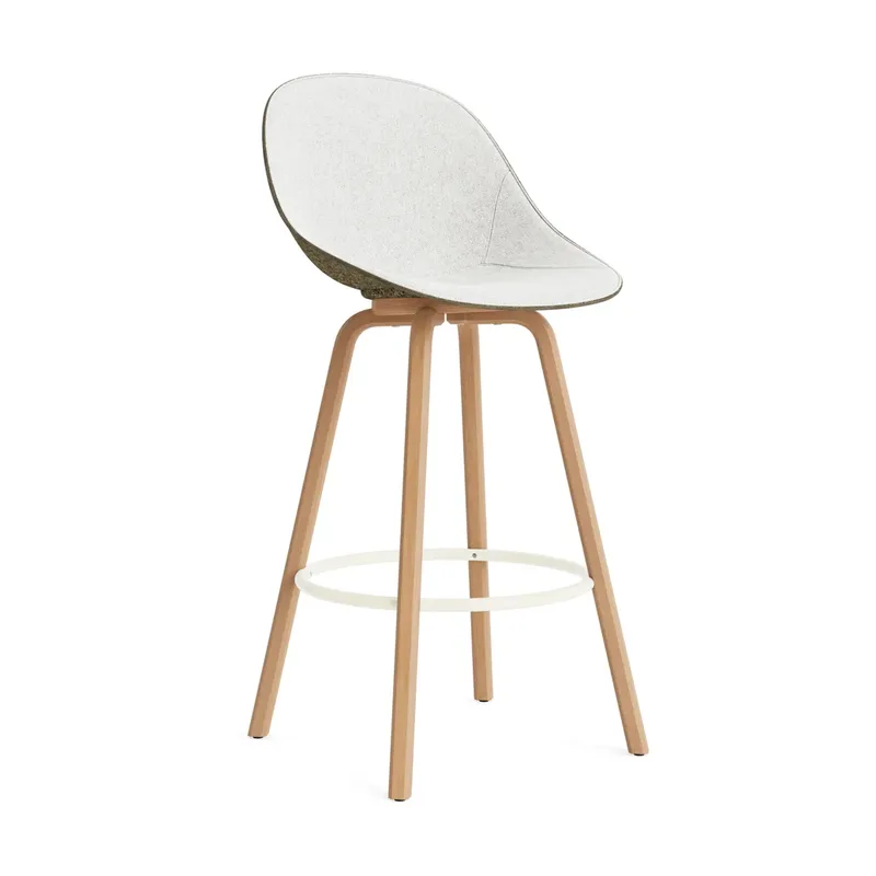 Mat Barstool Barhocker mit Vorderpolsterung, 75 cm Hallingdal 110-seaweed-beech-cream steel von Normann Copenhagen – Produktfoto