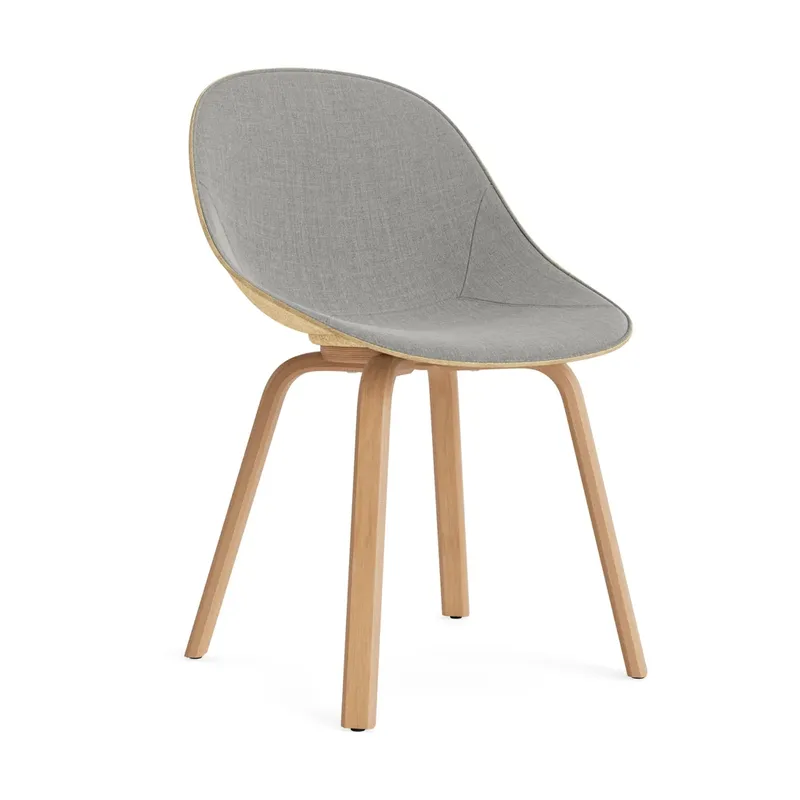 Mat Chair Stuhl mit Vorderpolsterung Remix 133-hemp-beech von Normann Copenhagen – Produktfoto