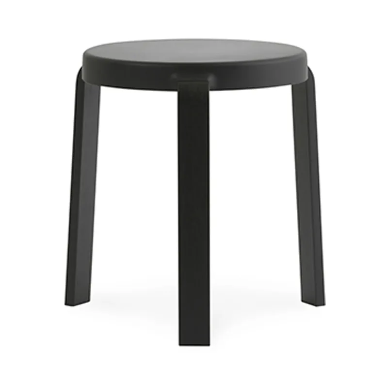Tap Hocker Black, Schwarze Eichenholzbeine von Normann Copenhagen – Produktfoto