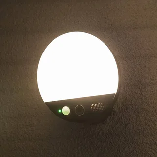 WiFi buitenwandlamp ROUND, camera, sensor, grijs by OSRAM SMART+ in Dark grey – product photo 1 of 4