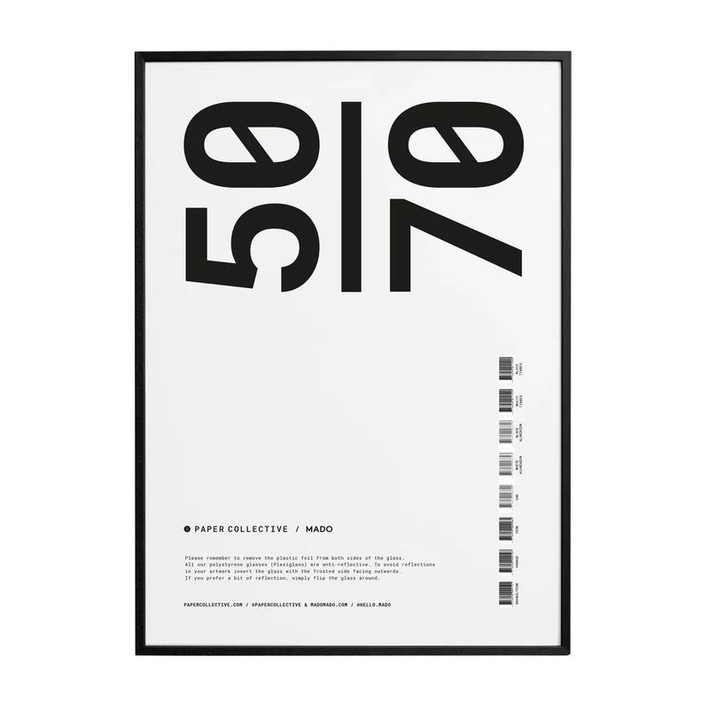 Paper Collective Bilderrahmen Plexiglas-Schwarz 50 x 70cm by Paper Collective – product photo