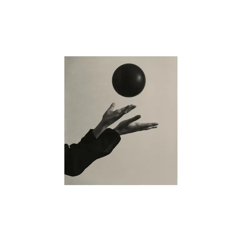 Play III Poster 30 x 40cm van Paper Collective – productfoto
