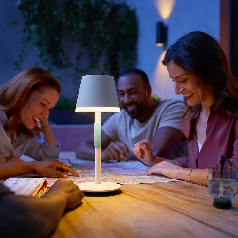 Go LED tafellamp, wit, RGBW de Philips Hue en Blanc, Saliegrijs – photo du produit 2 sur 5