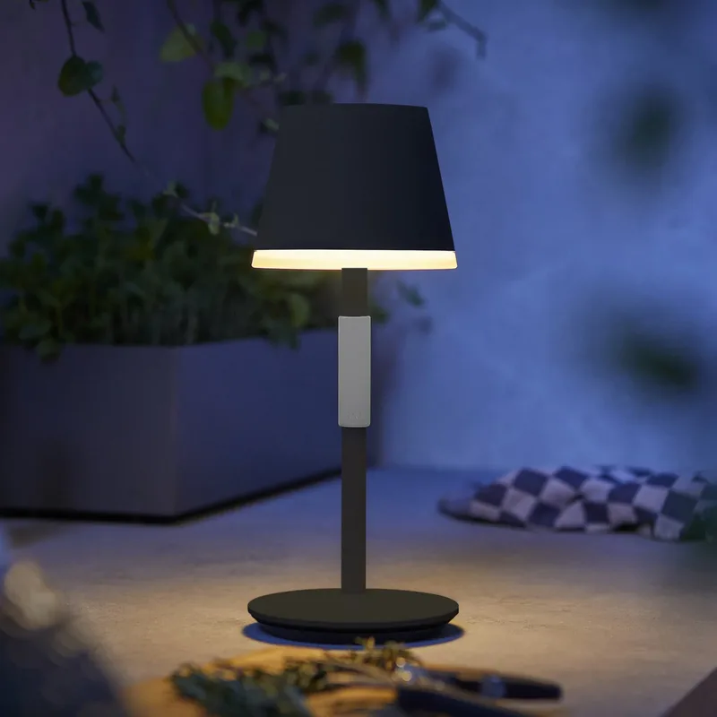 Hue Go LED tafellamp, zwart, RGBW von Philips Hue – Produktfoto