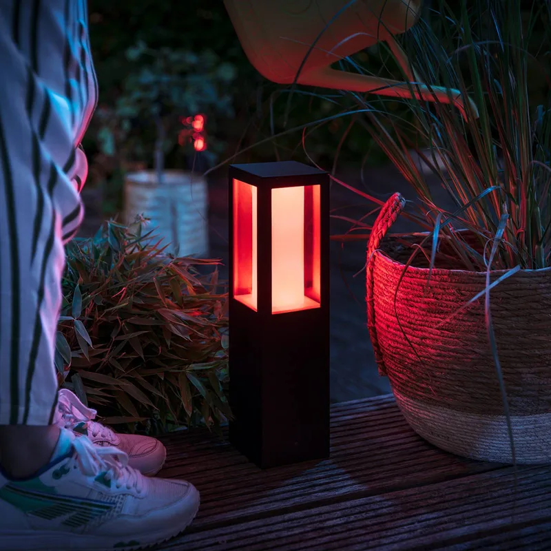 Impress sokkellamp, zwart, RGBW by Philips Hue in Black, White – product photo 4 of 5