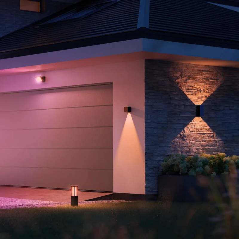 LED buiten wandlamp Resonate, RGBW, IP44 från Philips Hue i Svart – produktbild 5 av 5