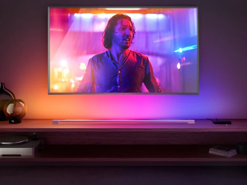 LED Lichtleiste Play Gradient Light Tube 125cm, Abschaltautomatik, Bluetooth, CCT - über Fernbedienung, Dimmfunktion, Farbsteuerung, Farbwechsel, Leuchtdauer einstellbar, Memoryfunktion, Nachtlichtfunktion, RGB, Smart Home, Timerfunktion, dimmbar über Fernbedienung, erweiterbar, mehrere by Philips Hue in White – product photo 2 of 5