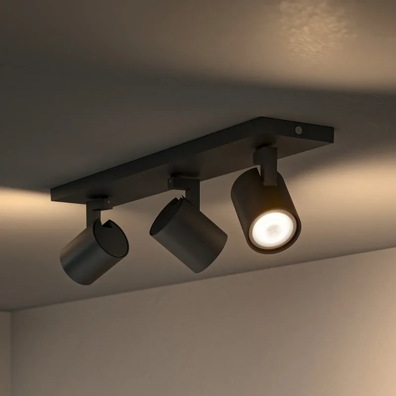 Runner Spot schwarz 3-flg. GU10 Dimmschalter von Philips Hue – Produktfoto