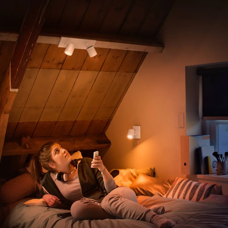 Spot Runner, 2-lamps, GU10, dimmerschakelaar fra Philips Hue i Hvid – produktbillede 3 af 4