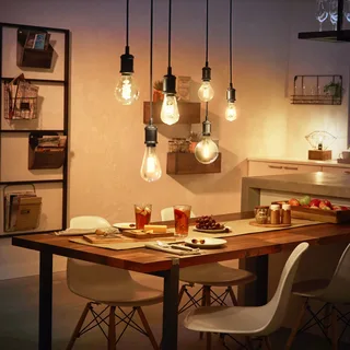 White filament lamp Globe G93 E27 7,2W by Philips Hue – product photo 1 of 5