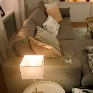 White LED druppellamp E14 5,7W 2.700K de Philips Hue en Blanc – photo du produit 5 sur 5