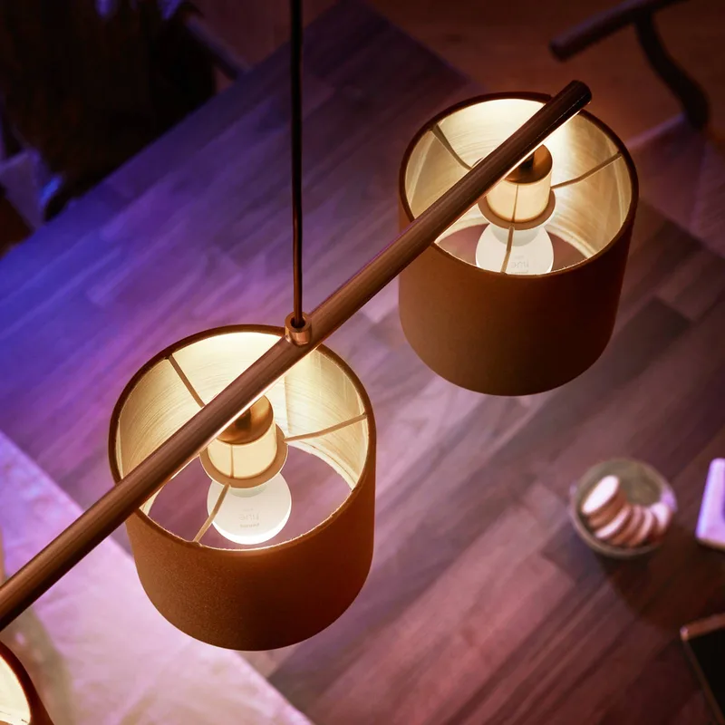 White LED druppellamp E14 5,7W 2.700K de Philips Hue en Blanc – photo du produit 2 sur 5