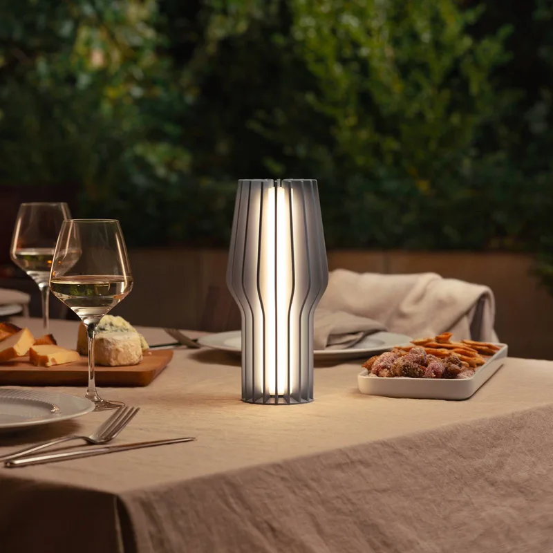 Accu-tafellamp RADIANT, blauw, IP44 by PLEASE WAIT to be SEATED in Stofblauw – product photo 3 of 5