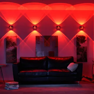 Stuurbare LED wandlamp Fisheye, afstandsbediening by Q-Smart-Home in Zilvergrijs, Chrome, Transparent – product photo 2 of 5