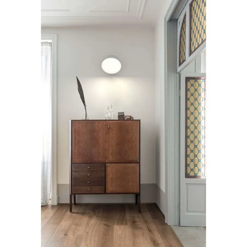 Venere W2 Wandlamp 2700K Push Dim. Matt White från Rotaliana – produktbild