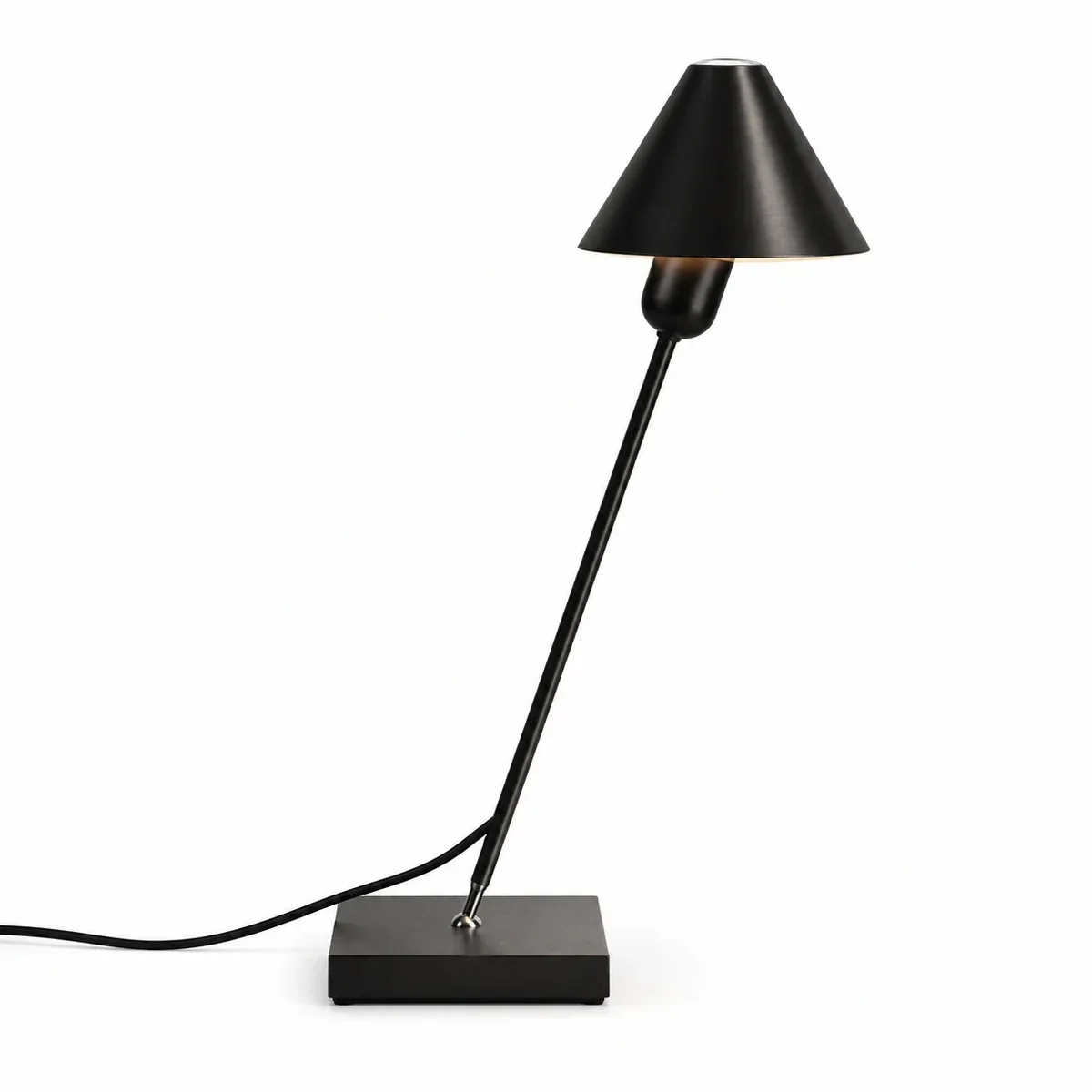 Gira tafellamp by Santa & Cole – product photo