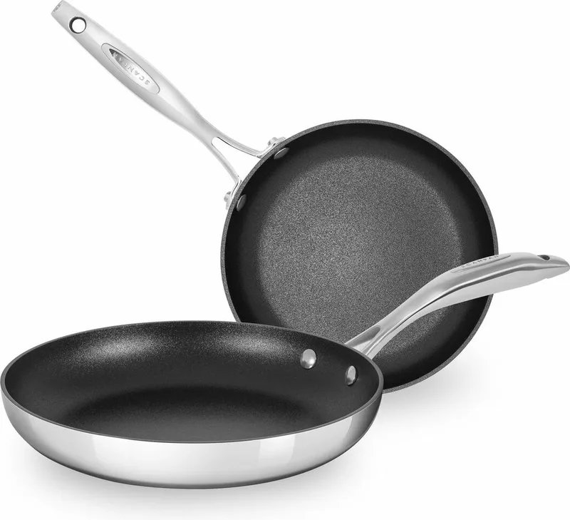Haptiq - Koekenpannen set - Set van 2 koekenpannen - 20cm + 28cm von Scanpan in Zilver – Produktfoto