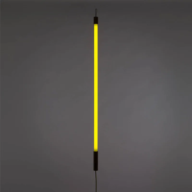 LED lamp Linea, geel, hout details, universeel von Seletti in Geel, licht hout – Produktfoto