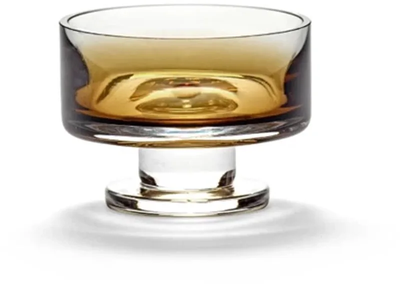Kelly Wearstler Zuma lage coupe op voet D8.5cm H5.8cm amber från Serax i Glas/ bruin – produktbild