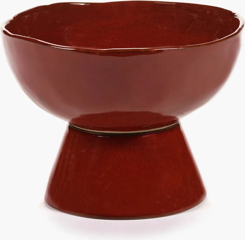 Marie Michielssen La Mère bowl op voet H14.5cm D20.5cm venetian red van Serax in Rood – productfoto