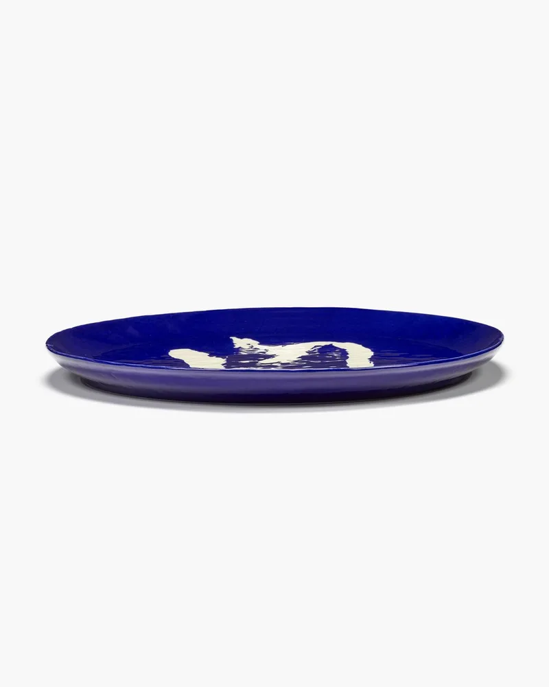 Ottolenghi Feast - Serveerschaal L - Donkerblauw/Wit - 44 Ø by Serax in Blauw – product photo
