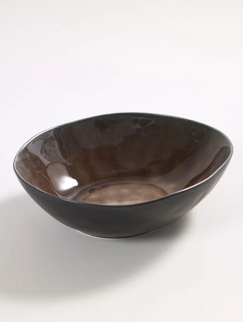 "Pascale Naessens ""Pure"" KOM OVAAL LARGE 20x17xH5,5 by Serax in Bruin – product photo