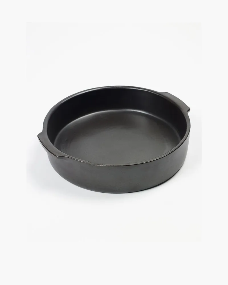 Pascale Naessens Pure - Oven-Serveerschaal XL - 31 Ø by Serax in Zwart – product photo
