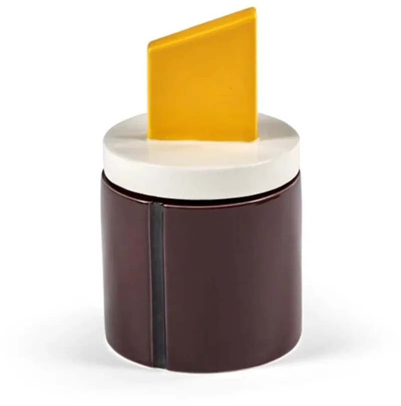 Plan C Candela 03 geurkaars D8.5cm H14cm burgundy / geel från Serax i Flerfärgad – produktbild