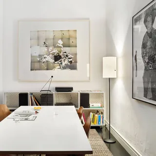 serien.lighting Club S LED vloerlamp, zwart by Serien Lighting in Black, White – product photo 2 of 3