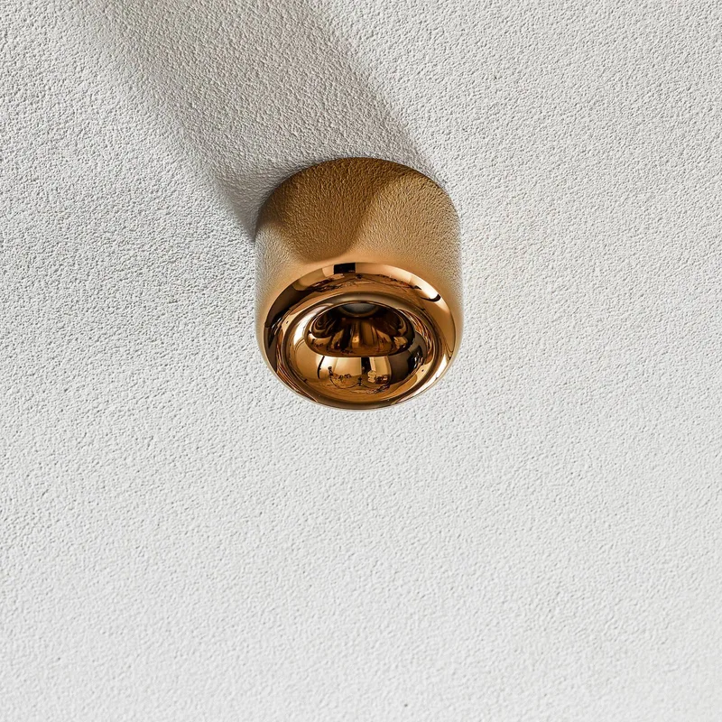 serien.lighting Spouwplafond S, brons de Serien Lighting en Glanzend brons – photo du produit 2 sur 5