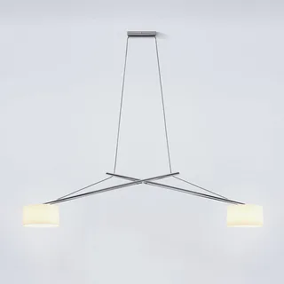 Twin - een LED hanglamp in spagaat by Serien Lighting in Glanzend verchroomd aluminium, Wit opaal – product photo 2 of 5