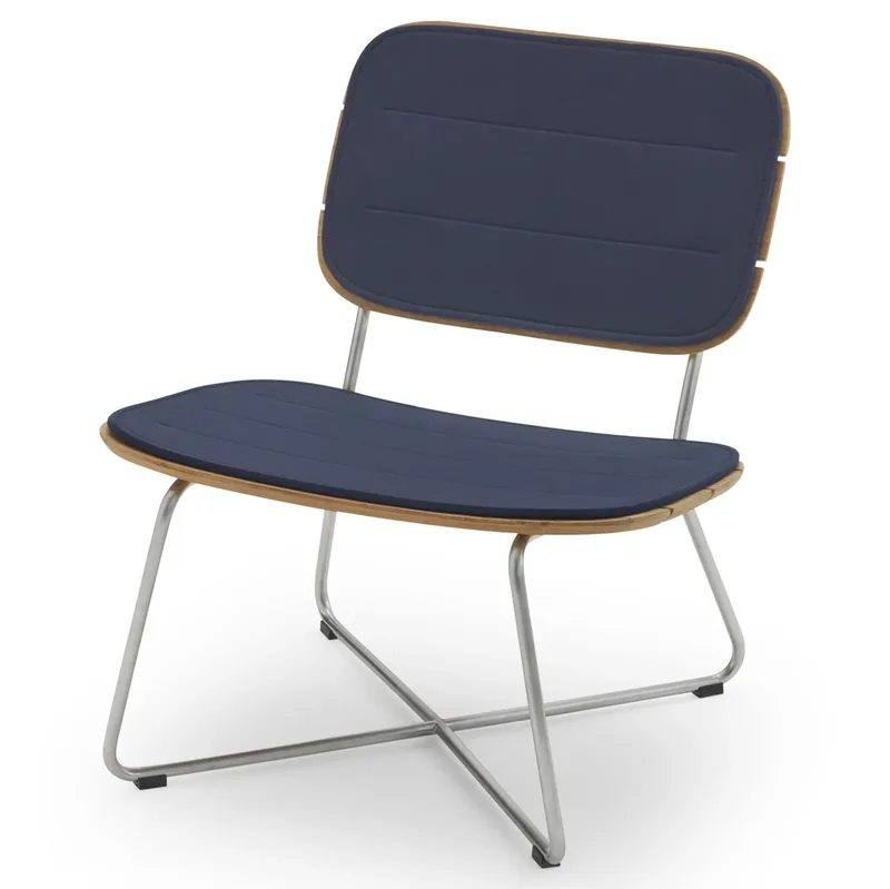 Lilium Lounge Chair Kissen Marine von Skagerak – Produktfoto