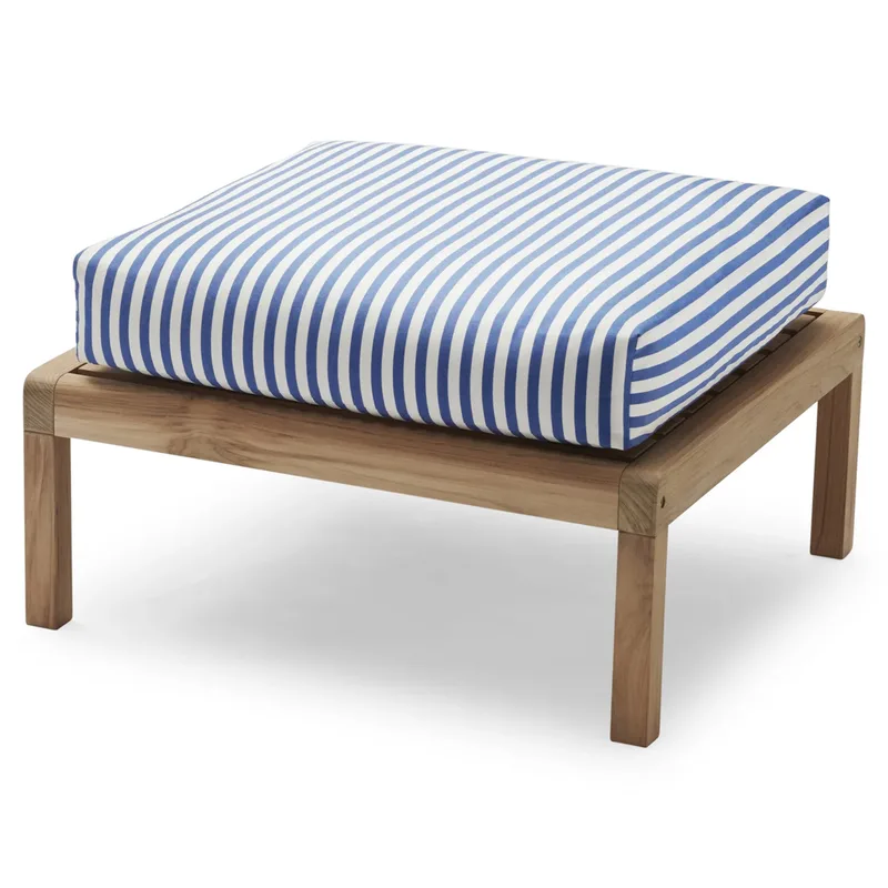 Virkelyst Pouf Seeblau gestreift Teak von Skagerak – Produktfoto