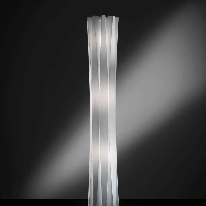 Bach vloerlamp, hoogte 161 cm by Slamp in White – product photo 3 of 5