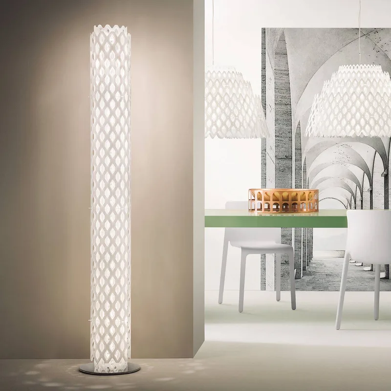 Charlotte vloerlamp, E27 by Slamp in White – product photo 2 of 5