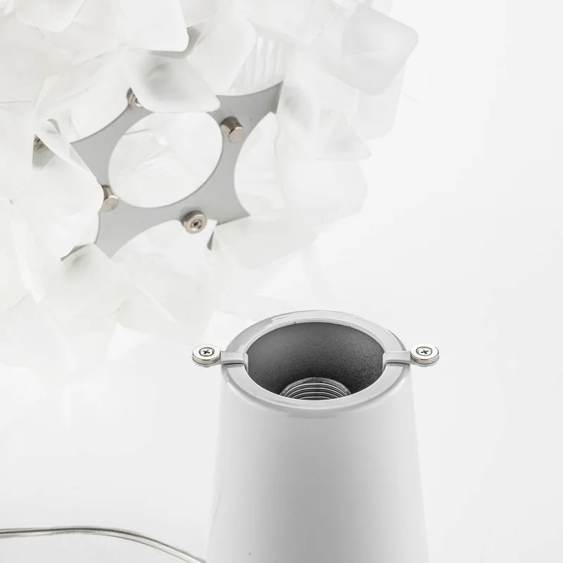 Clizia - designer-tafellamp, opaal van Slamp in Wit – productfoto 5 van 5