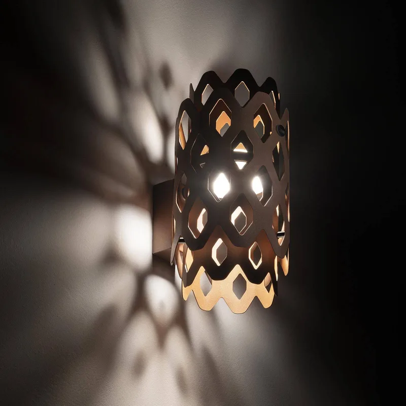 LED buiten wandlamp Charlotte, cortenstaal, hoogte 28 cm, IP65 by Slamp in Corten – product photo 4 of 5