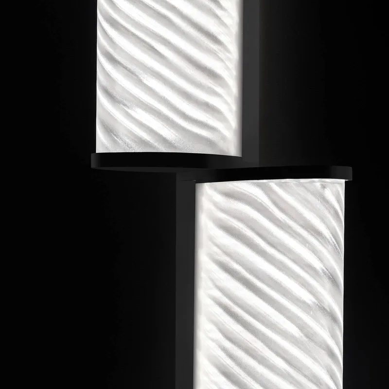 LED vloerlamp Modula gedraaid, geplooid von Slamp in Schwarz – Produktfoto 4 von 5