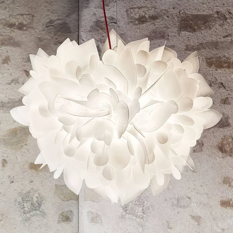 Veli Foliage hanglamp wit-rood Ø 55 cm by Slamp in White, Red – product photo