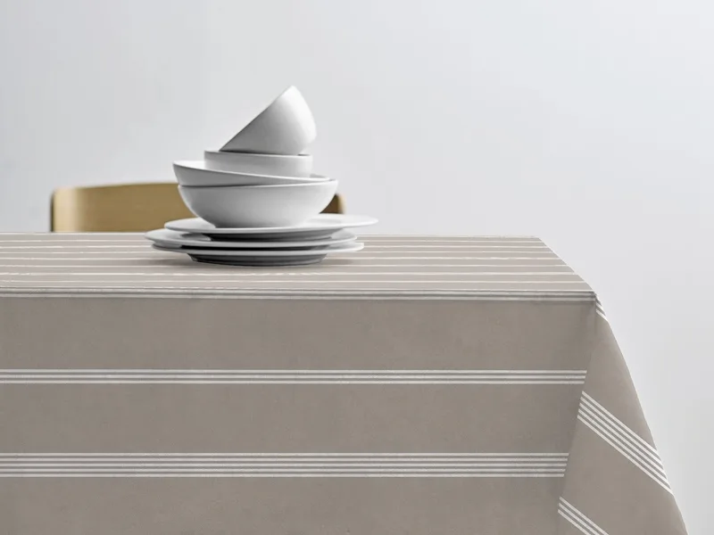 Moments Tafelkleed 140 x 320 cm by Södahl in Nature – product photo